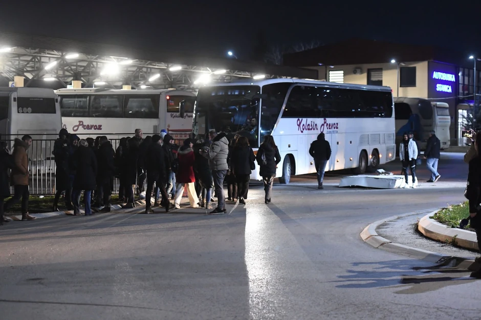 Autobusi koji su krenuli iz Kosovske Mitrovice 