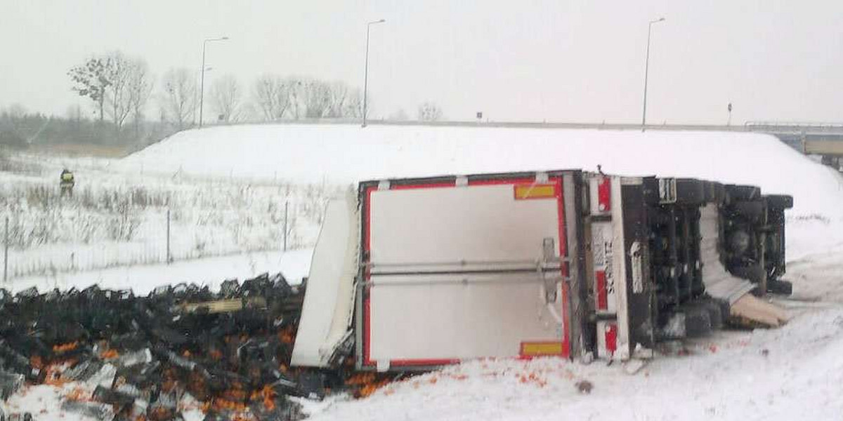 Tragedia na drodze! Jechał tirem z pomarańczami i... FOTY