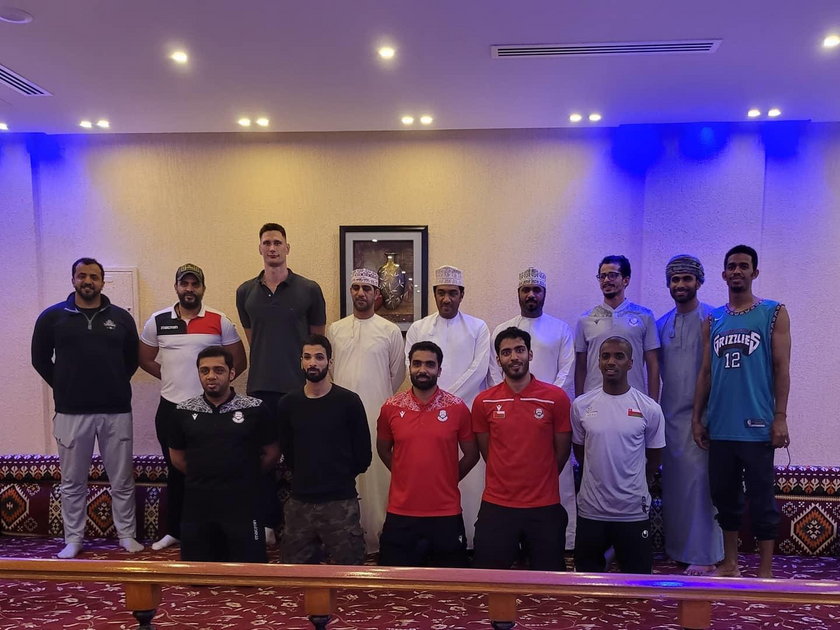 Krzysiek występuje w zespole mistrza Omanu – Al-Salam