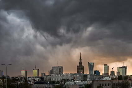 Eksperci wskazali najważniejsze zagrożenia dla polskiej gospodarki. W cieniu pandemii rozwinęły się nowe