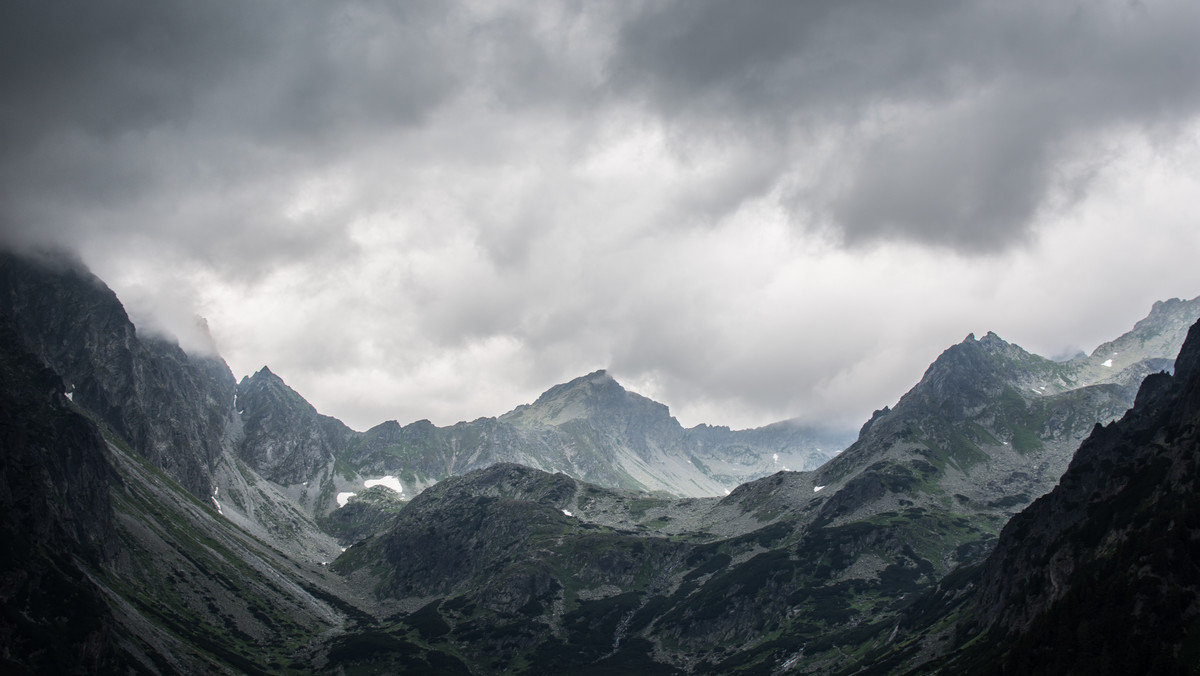 Tatry: Akcja ratunkowa w trudnych warunkach. TOPR pokazał wideo