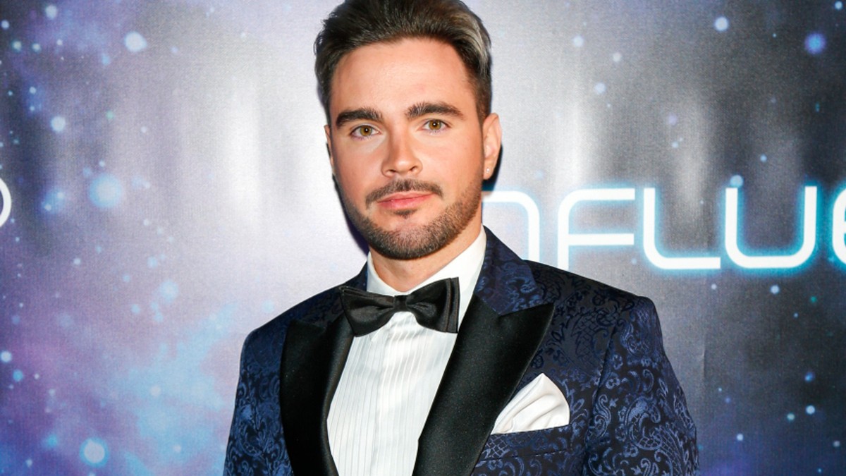 Stuart Burton, znany także jako „Stuu", przez lata był jednym z najpopularniejszych polskich youtuberów