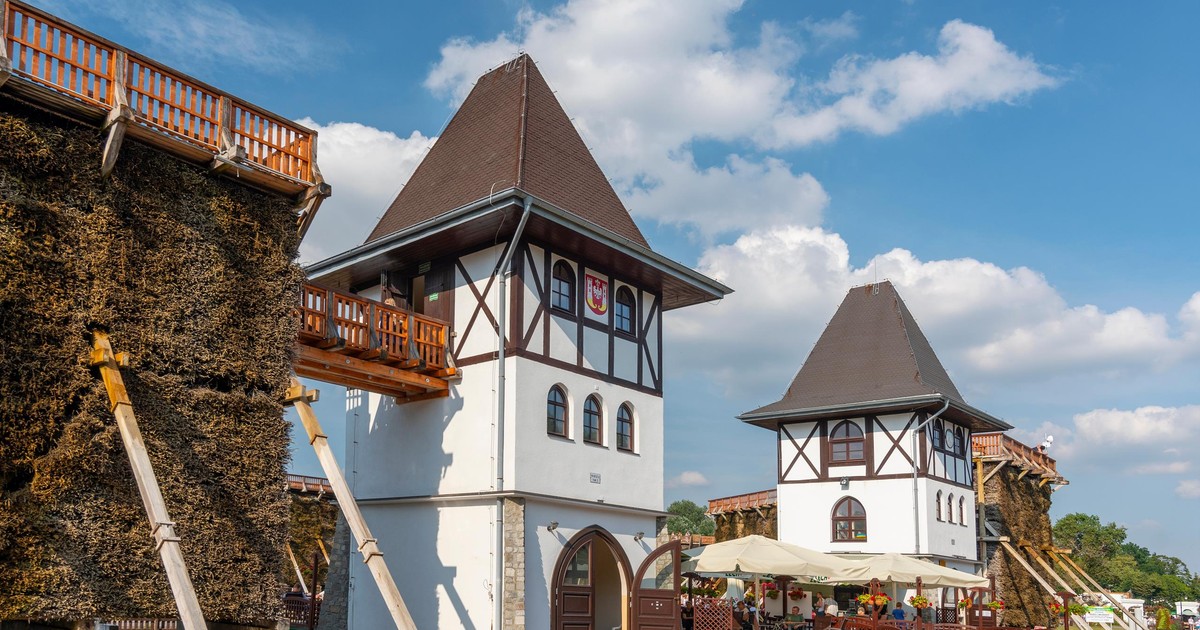 Ten Park Zdrojowy to unikatowa perła. Zabytki, magiczne fontanny i znani goście