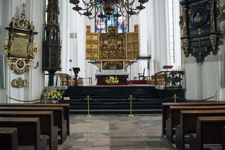 Ołtarz w Bazylice Mariackiej 