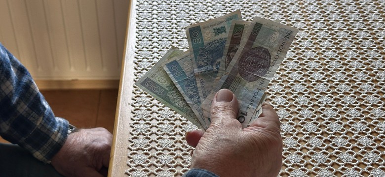 Wniosek o przeliczenie emerytury 2025 - wzór. Kiedy i jak złożyć wniosek o ponowne przeliczenie emerytury ERPO?