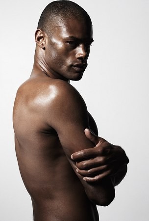 Niedzielnym ciachem dnia jest Marcus Hill, model