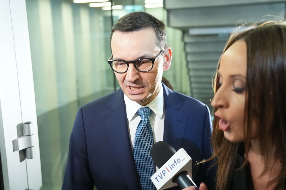 Nowa partia Mateusza Morawieckiego? Polacy ocenili taki pomysł [SONDAŻ]