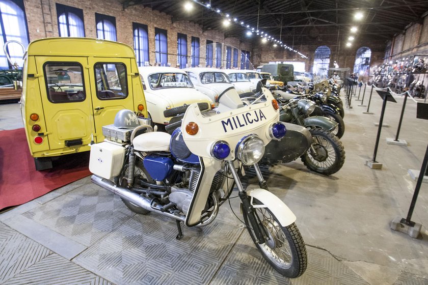 Katowice. Muzeum Hutnictwa Cynku. 100-lecie polskiej motoryzacji. Wystawa