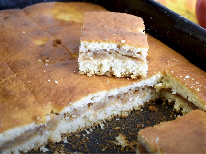 Lenja pita sa jabukama