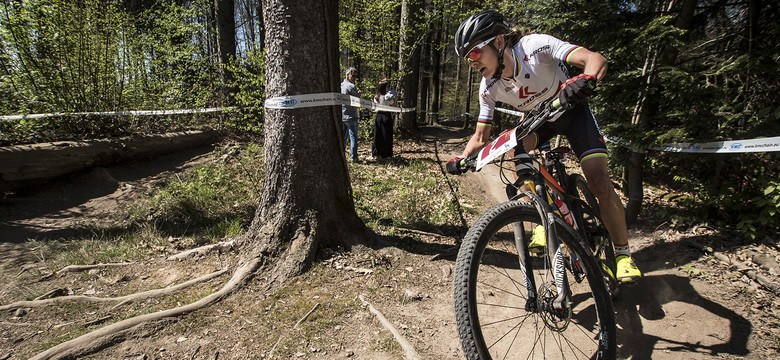 Niezniszczalna Polka. Maja Włoszczowska rusza walczyć o podium MŚ w Australii