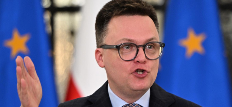 Rekordowy wynik Hołowni. Polacy przestają ufać prezydentowi