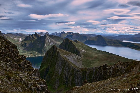 Husfjettet, Senja. fot. raczejtrampki.pl 