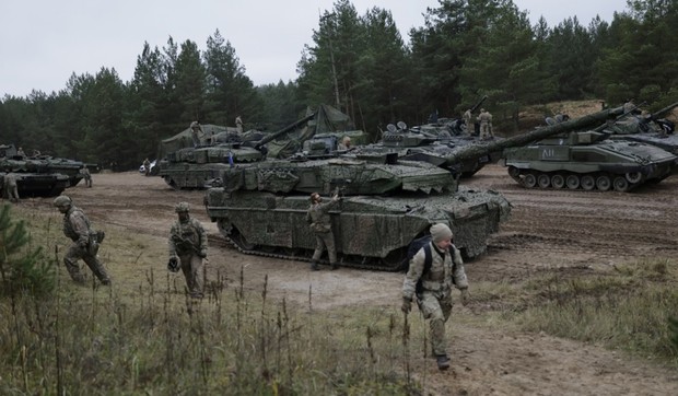 NATO vojne vežbe u bazi Adazi u Letoniji 9. novembra 2025.