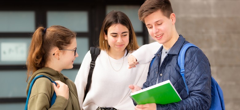 Studenci muszą pamiętać o tym terminie! Inaczej mogą stracić rentę [Komunikat ZUS]