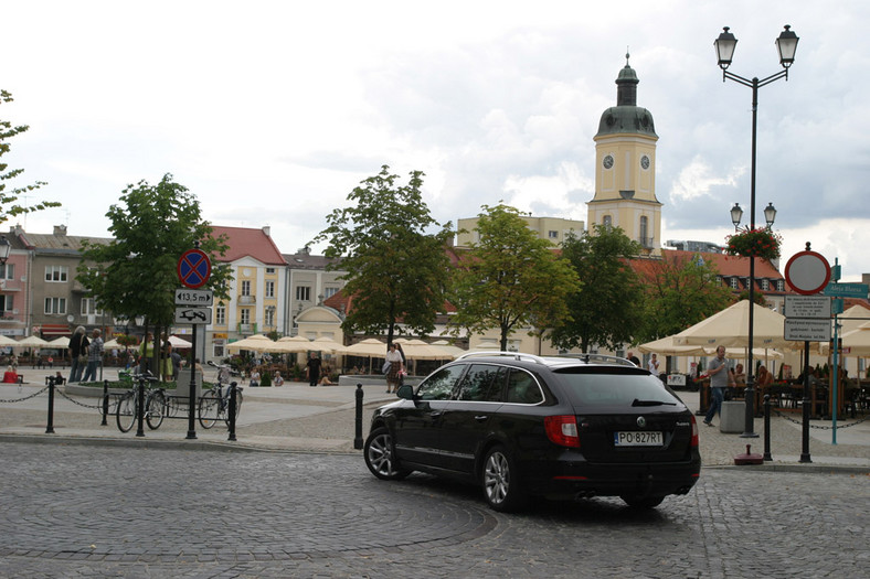 Skoda Superb Combi: rodzinna limuzyna