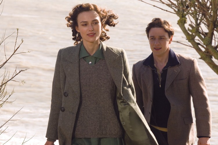 Keira Knightley i James McAvoy w filmie 'Pokuta'