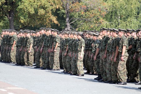 Postoji velika podrška za vraćanje vojnog roka, kaže Vučević