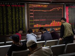 Chińskie giełdy zareagowały spadkami na groźby Trumpa