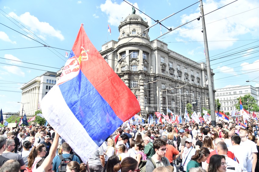 Beograd protestna šetnja