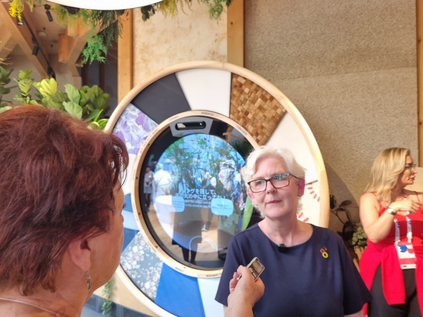 Predstavnica paviljona Nemačke u Osaki