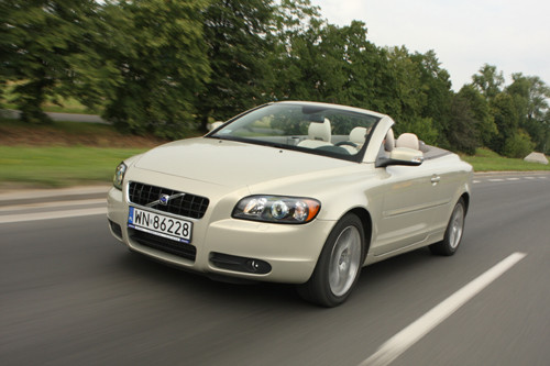 Prestiż na każdą pogodę. Test Volvo C70 D5