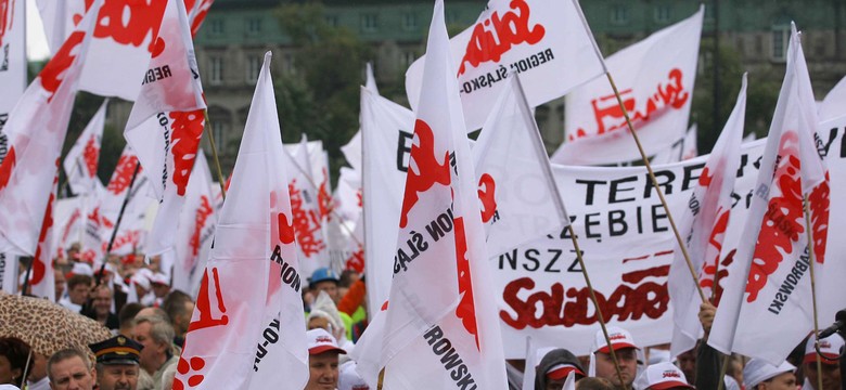 Związkowcy nie chcą pakietu Tuska