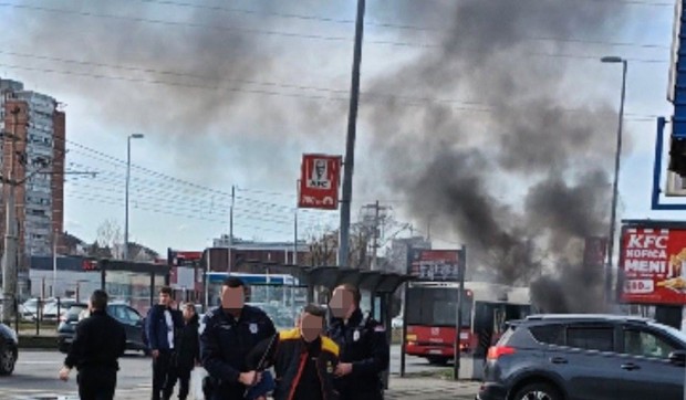 Hapšenje, požar blok 70, Novi Beograd, zapaljeni automobili