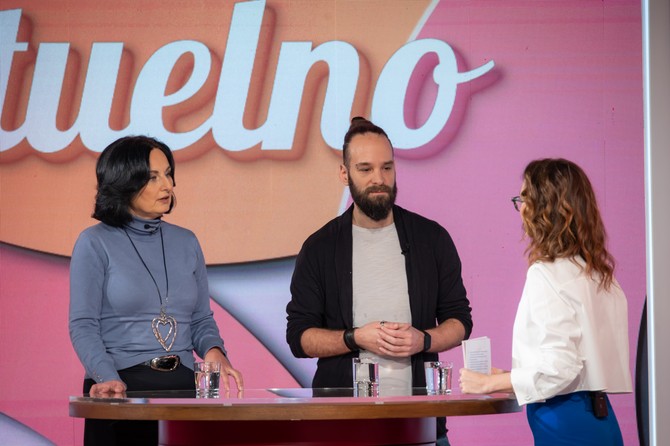 Jelena Isaković sa psiholozima Leom Ivaniševićem i Tatjanom Daničić