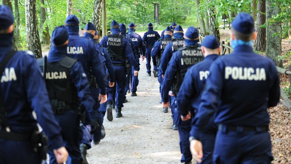 Sulęcin. Mężczyzna zgubił się podczas grzybobrania. Odnaleziono go na poligonie