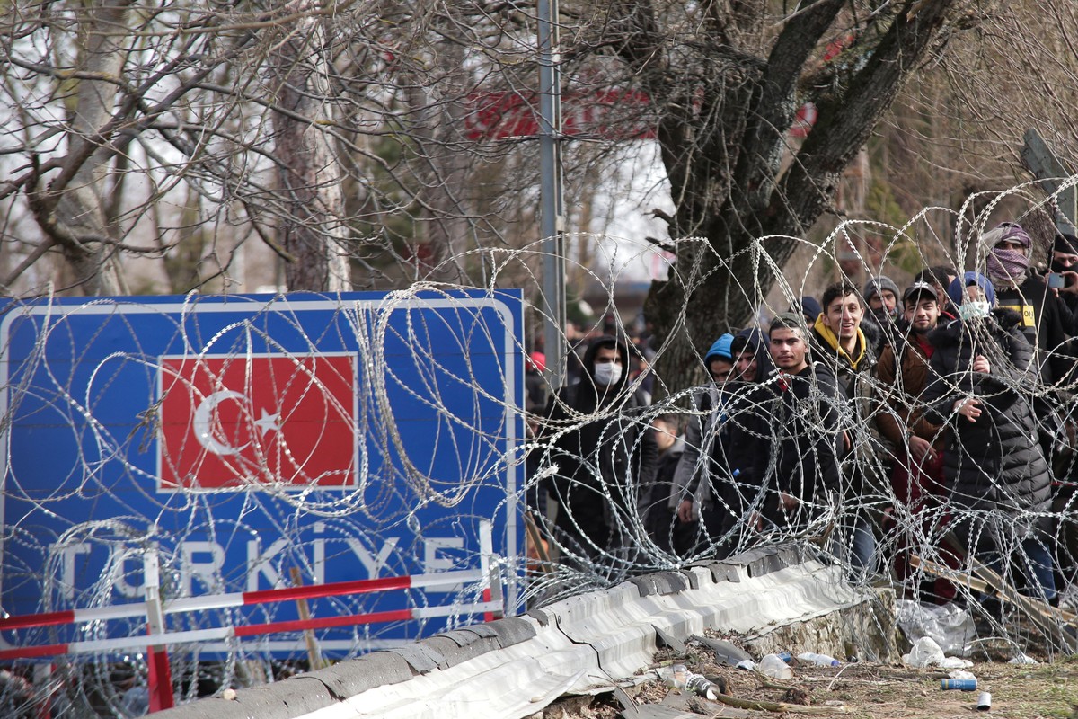 Migranci na granicy Turcji i Grecji