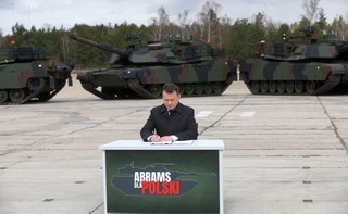 Abramsy dojadą do końca 2026 r.