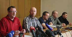 Jeden z porwanych obserwatorów OBWE został wypuszczony