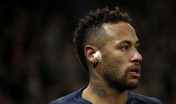 Liga francuska: Neymar doznał urazu stopy. Tej samej, która rok temu była operowana