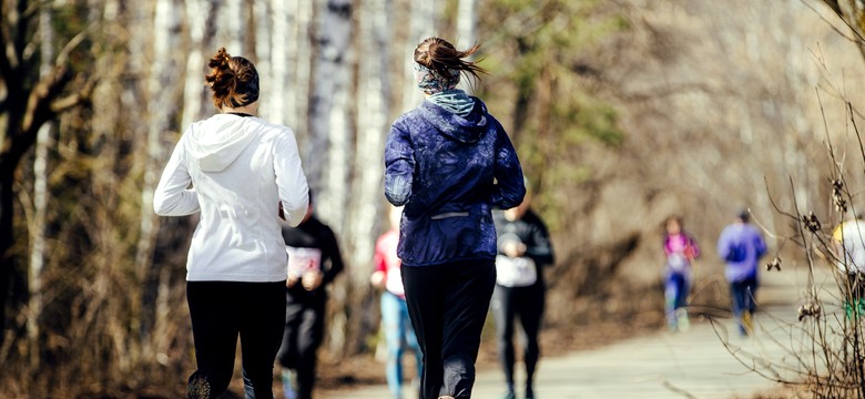 Prognoza pogody dla aktywnych na piątek. Uważaj na mgły. Gdzie będzie najcieplej na trasie?