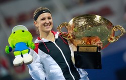 Azarenka lepsza od Szarapowej w finale turnieju w Pekinie
