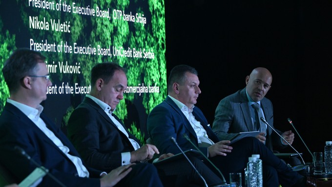 Panel 1: Banks and ESG: challenges and opportunities