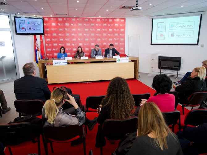 Mobilna aplikacija “LIMFOM APP”, dizajnirana je s ciljem da se pacijenti sa hematološkim malignitetima osnaže kroz edukaciju i podršku