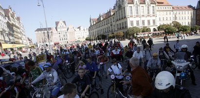 Rowerzyści przejechali przez Wroclaw