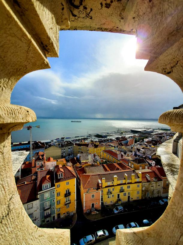 WIDOK na Alfamę, jedną z najstarszych dzielnic Lizbony