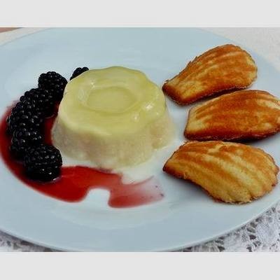 Szedres-mézes-madeleine-es citromos panna cotta