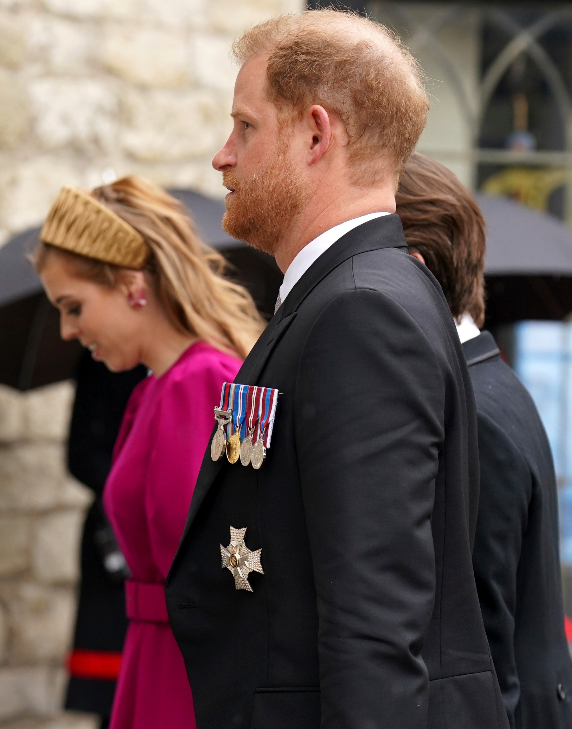 Princ Harry na korunovácii v Londýne.