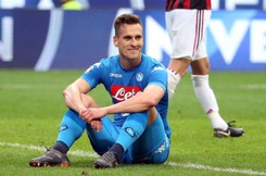 Milik powinien strzelić gola w meczu z AC Milan. Polak zmarnował doskonałą okazję