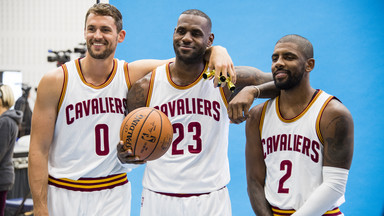 NBA: Cleveland Cavaliers i Golden State Warriors wygrali tuż przed bezpośrednim starciem