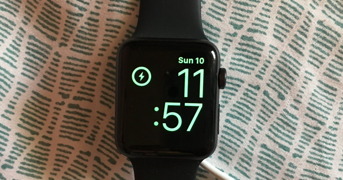 How to charge an Apple Watch, and how long it takes to fully charge