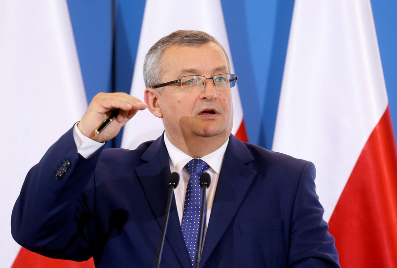 Minister infrastruktury i budownictwa Andrzej Adamczyk