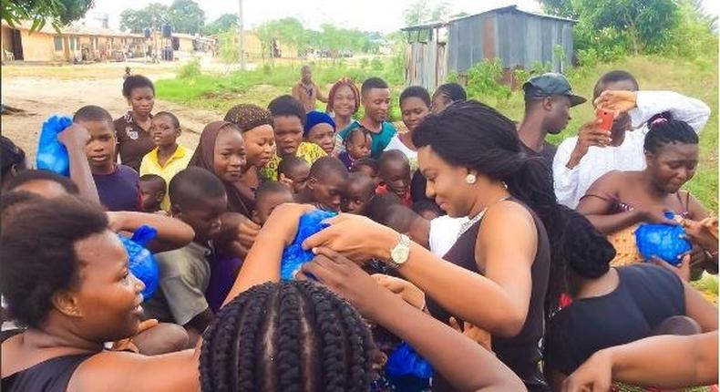 Chika Ike visits children of dead soldiers