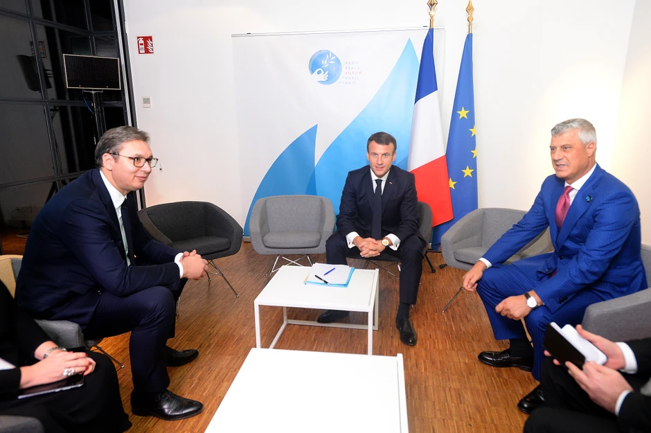 Aleksandar Vučić, Emanuel Makron i Hašim Tači