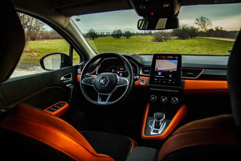 Testujemy Renault Captur E-TECH