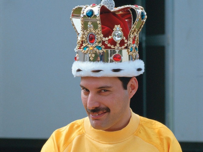 Freddie Mercury (1946 - 1991)
