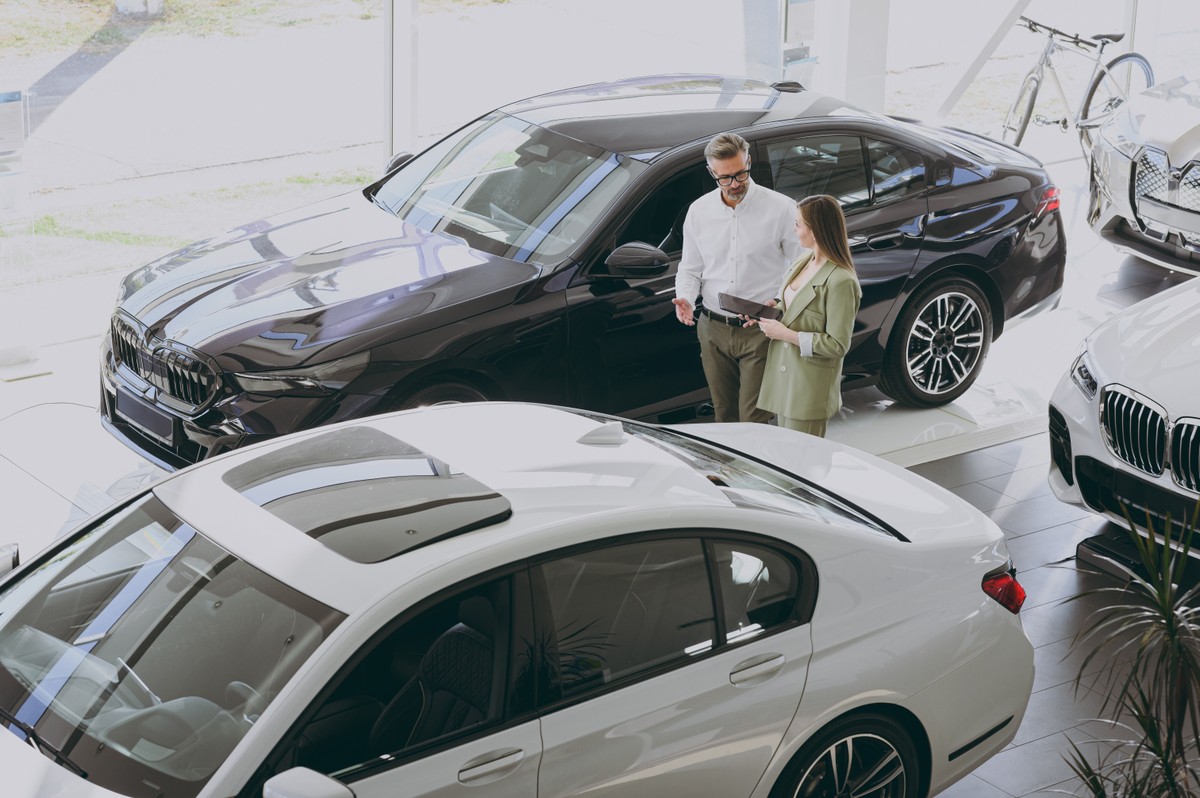 Zakup czy leasing samochodu do firmy? Zobacz, kiedy leasing się nie opłaca